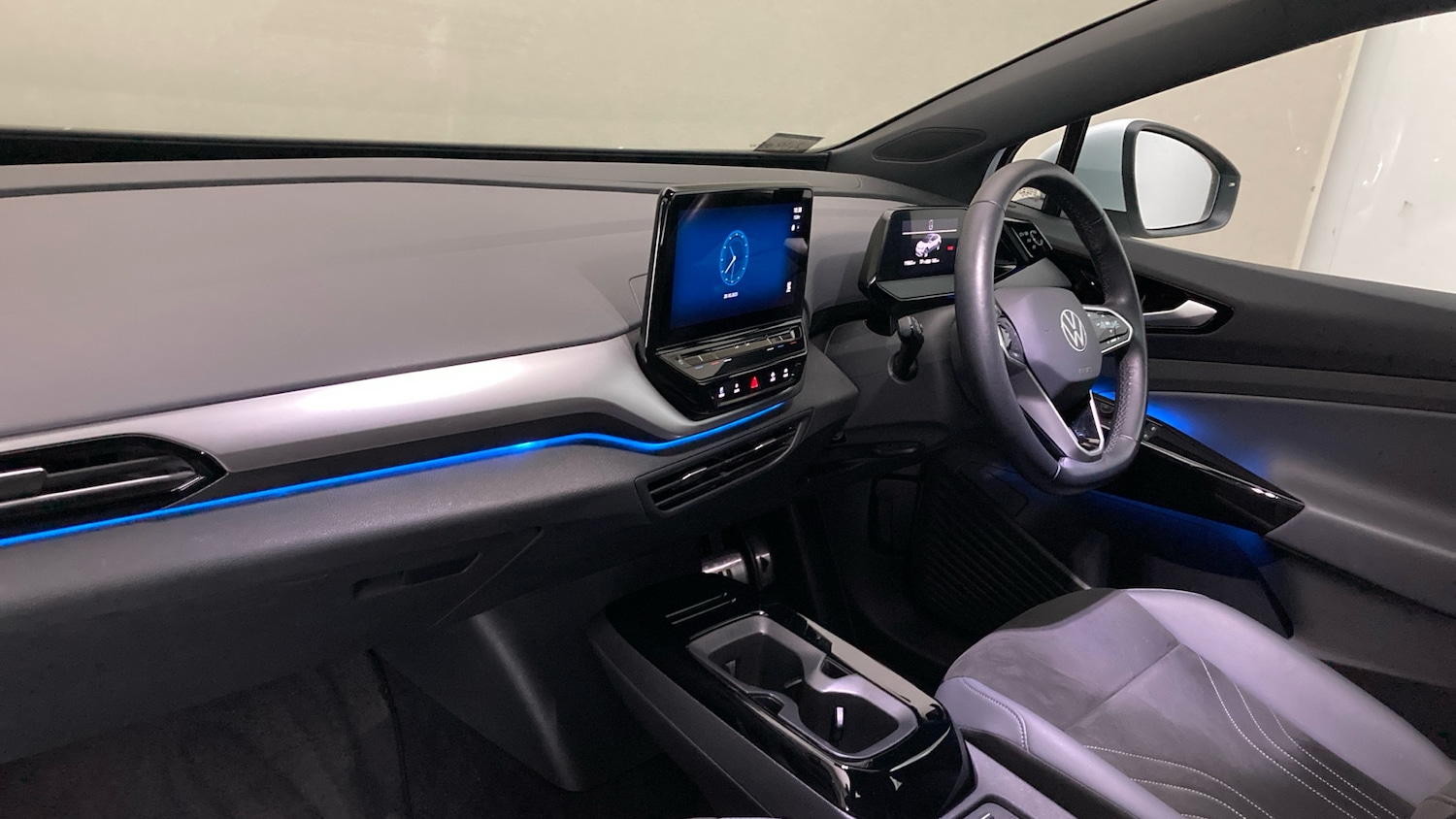 Used Volkswagen ID.4 2022 for sale - 76401914: Photo 2