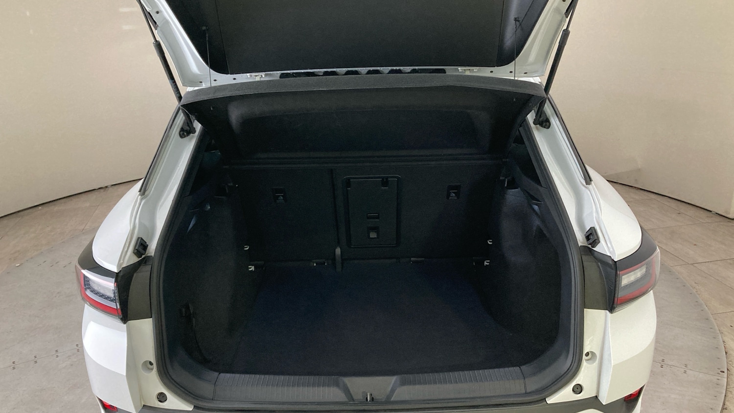 Used Volkswagen ID.4 2022 for sale - 76401914: Photo 20