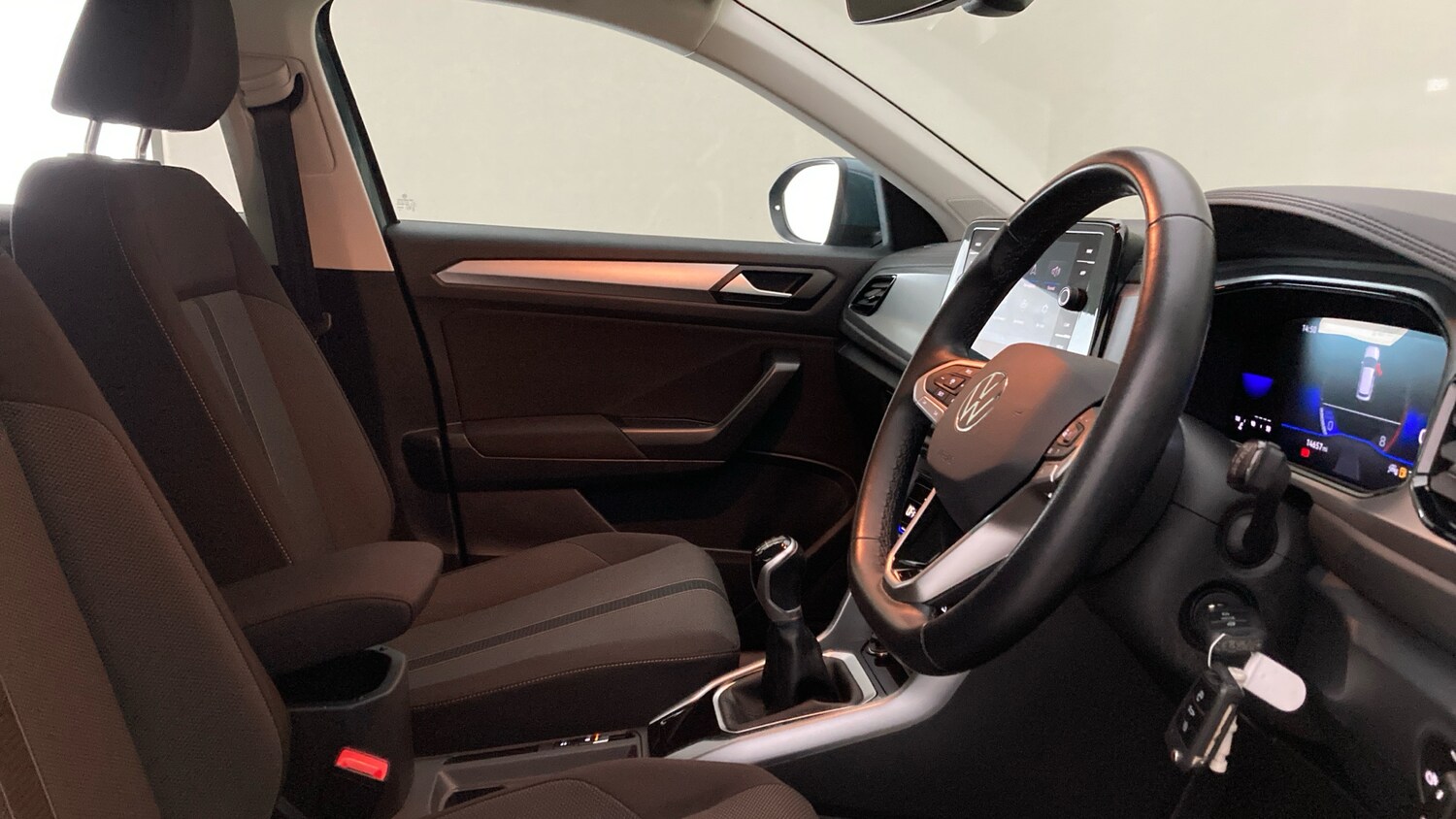 Used Volkswagen T-Roc 2023 for sale - 78092576: Photo 15