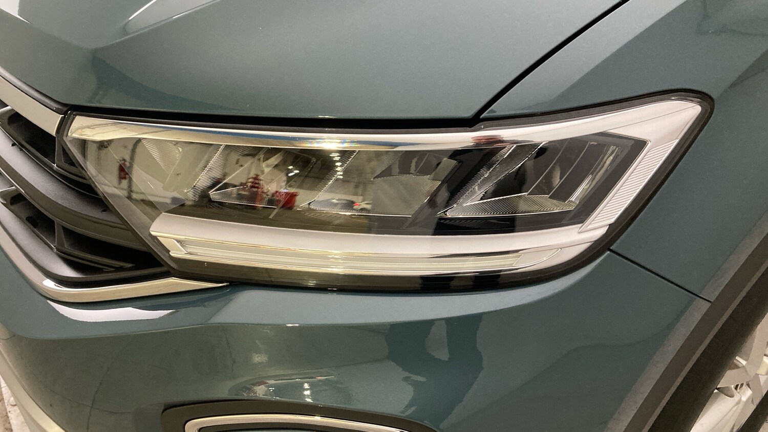 Used Volkswagen T-Roc 2023 for sale - 78092576: Photo 34