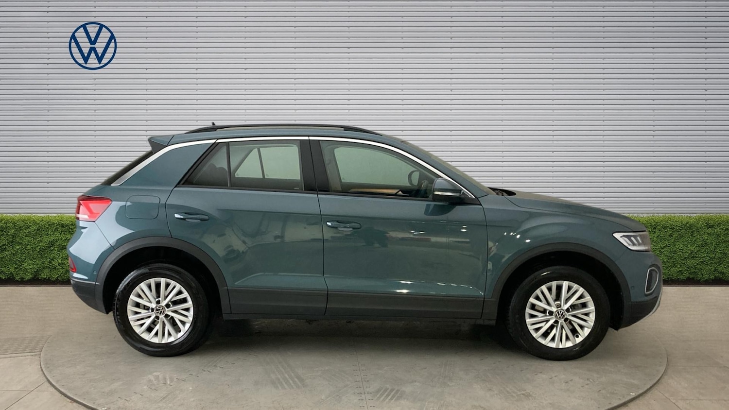 Used Volkswagen T-Roc 2023 for sale - 78092576: Photo 4