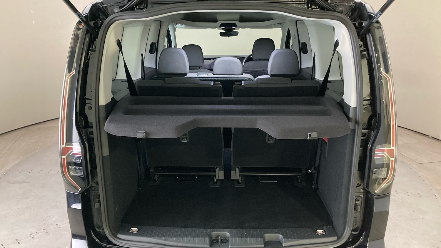 Used Volkswagen Caddy Maxi 2022 for sale - 77180643: Photo 20