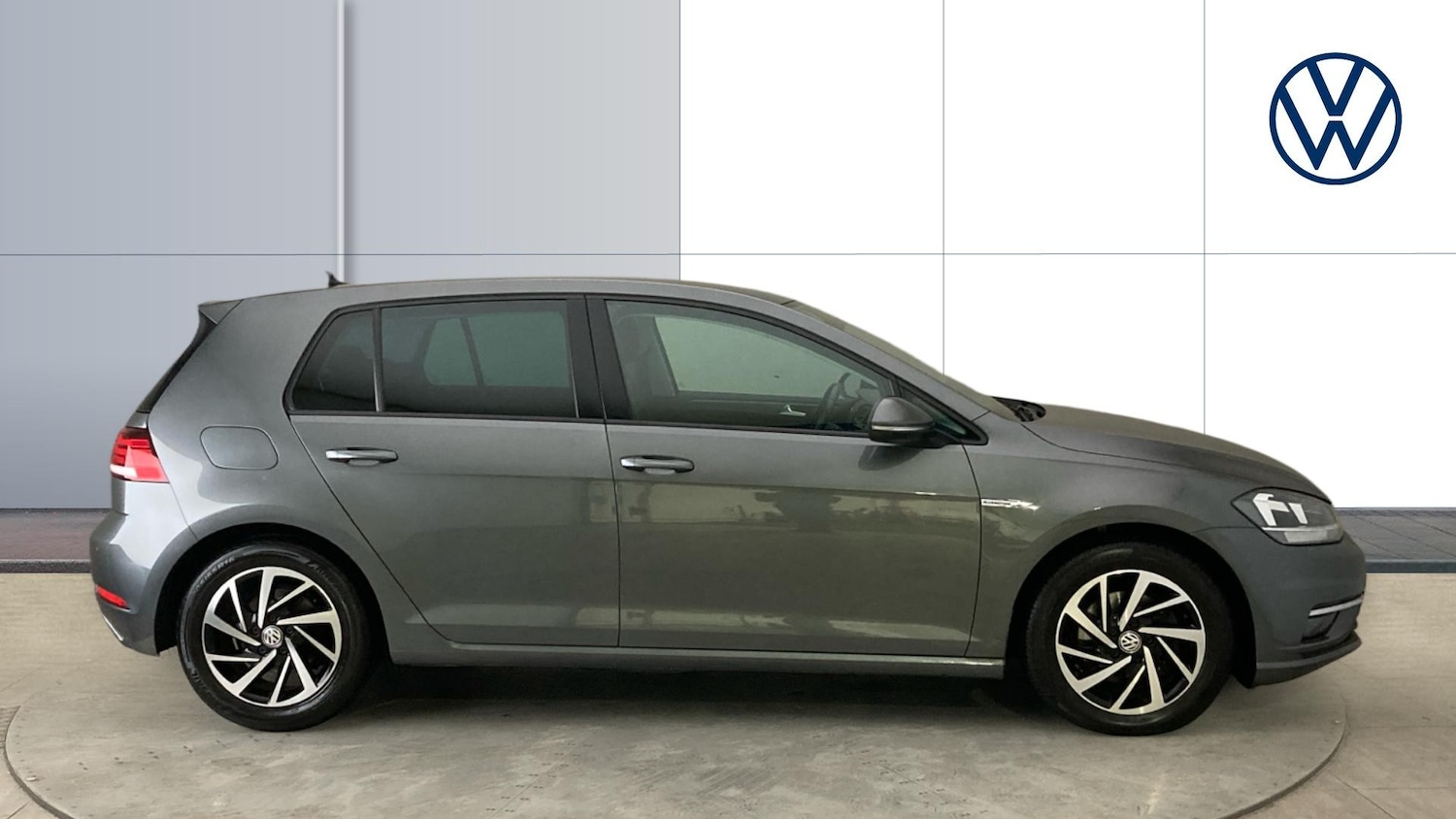 Used Volkswagen Golf 2019 for sale - 77592634: Photo 4