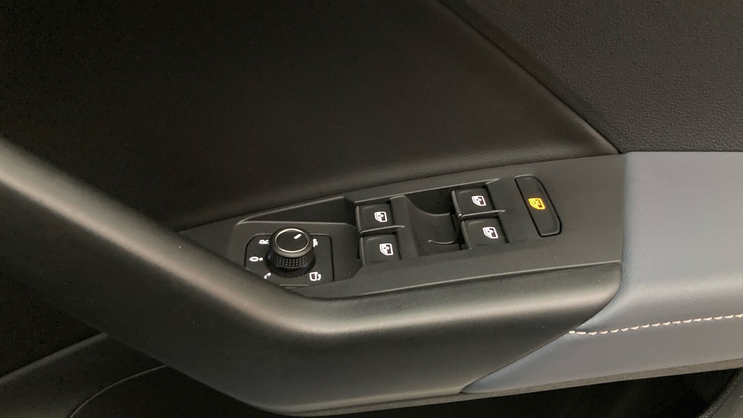 Used Volkswagen T-Cross 2025 for sale - 78149841: Photo 30