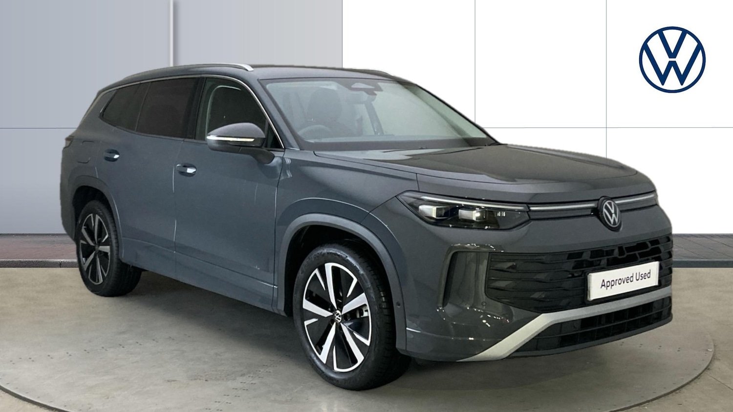 Used Volkswagen Touran 2025 for sale - 77370498: Photo 1