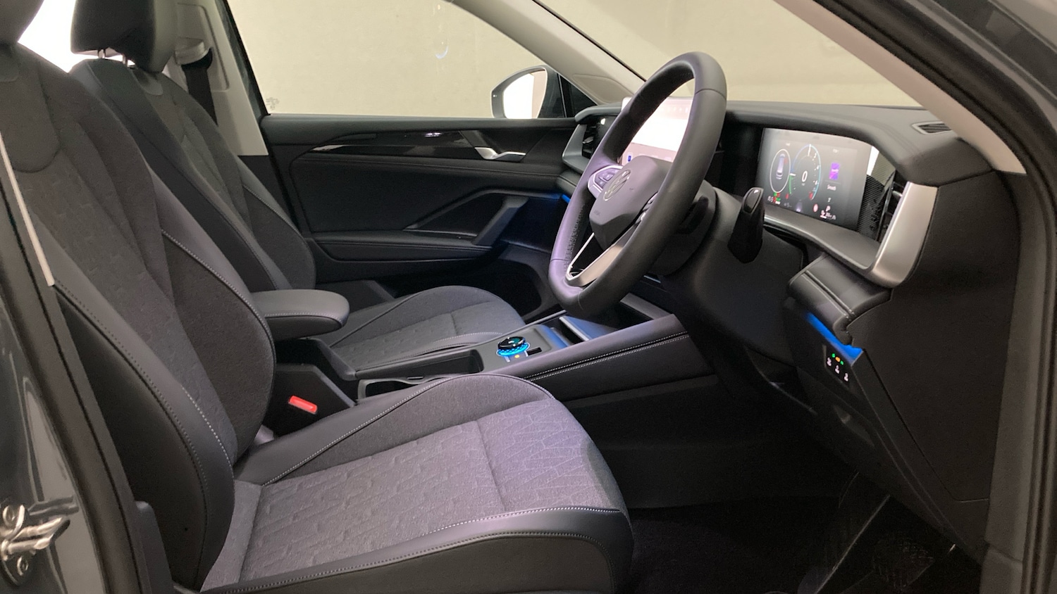 Used Volkswagen Touran 2025 for sale - 77370498: Photo 15