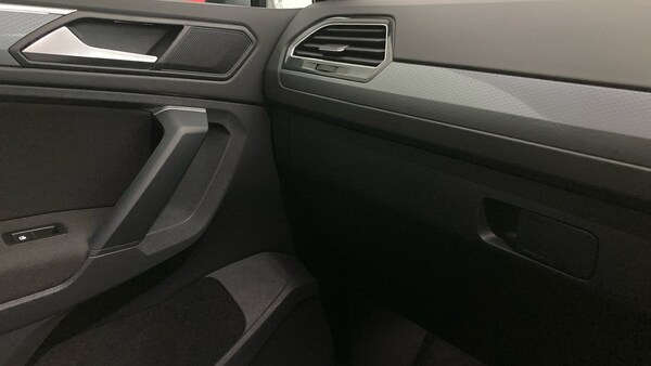 Used Volkswagen Tiguan 2022 for sale - 76164417: Photo 29