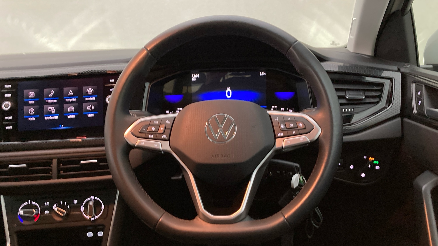 Used Volkswagen Polo 2023 for sale - 78027646: Photo 10