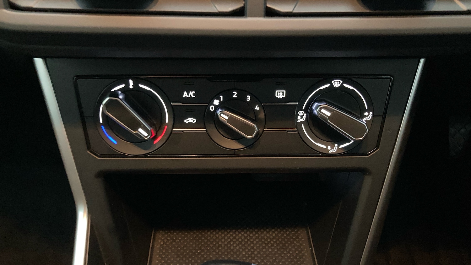 Used Volkswagen Polo 2023 for sale - 77248554: Photo 13