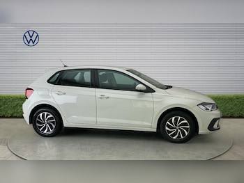 Used Volkswagen Polo 2024 for sale - 78162373: Photo