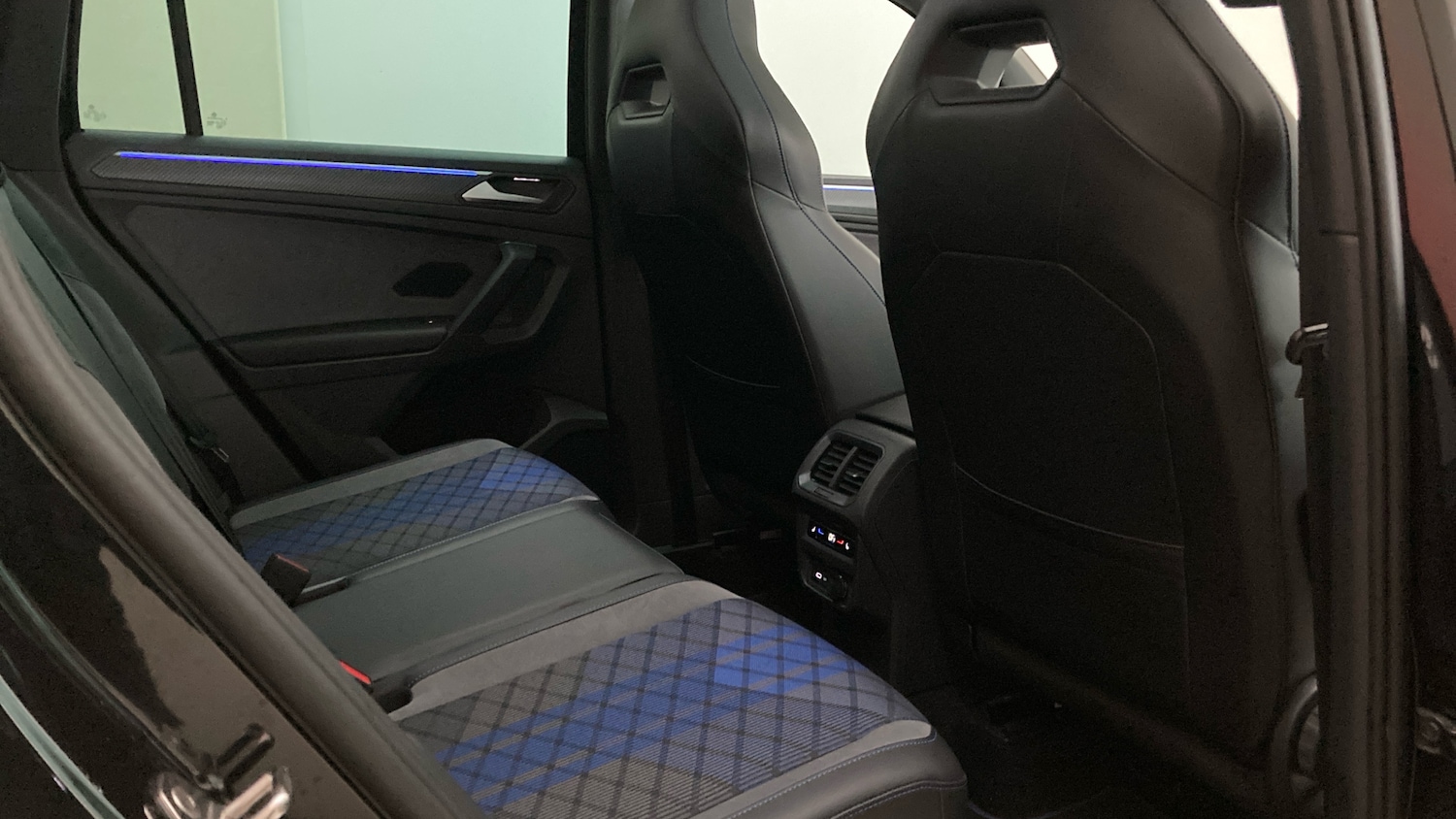 Used Volkswagen Tiguan 2023 for sale - 77326754: Photo 38