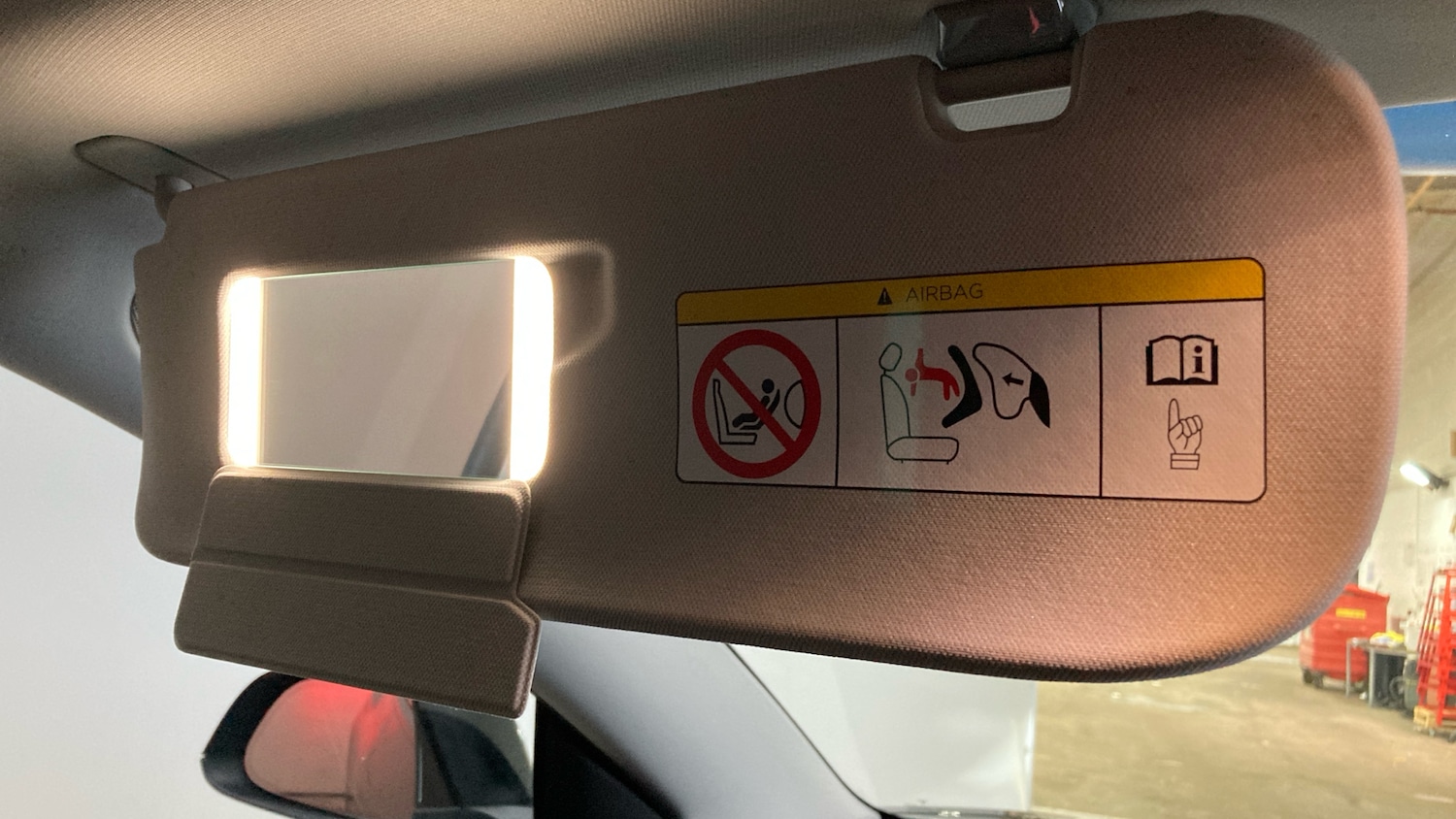 Used Tesla Model 3 2021 for sale - 77248557: Photo 32