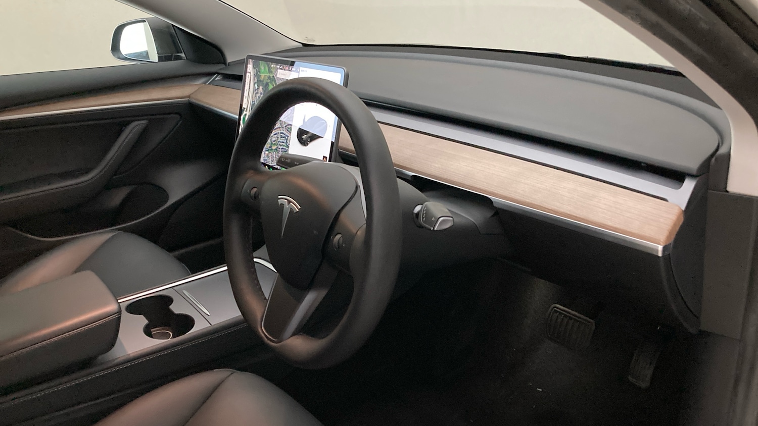 Used Tesla Model 3 2021 for sale - 77248557: Photo 6