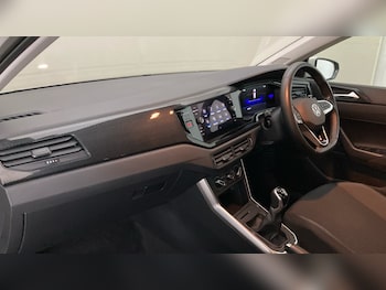 Used Volkswagen Polo 2023 for sale - 75921640: Photo
