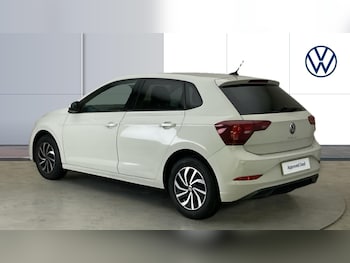 Used Volkswagen Polo 2023 for sale - 75921640: Photo