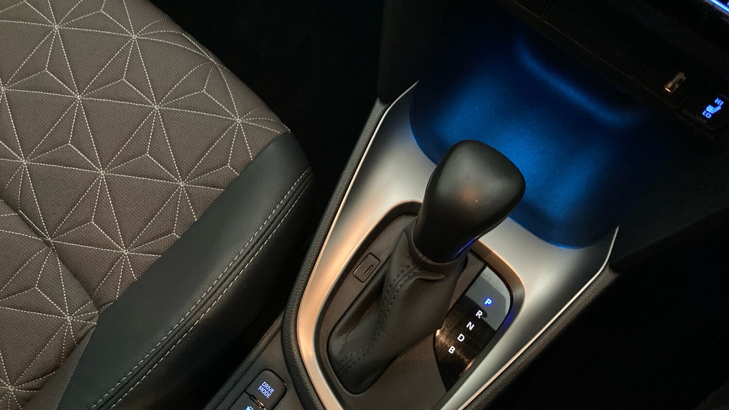 Used Toyota Yaris Cross 2023 for sale - 78149844: Photo 14