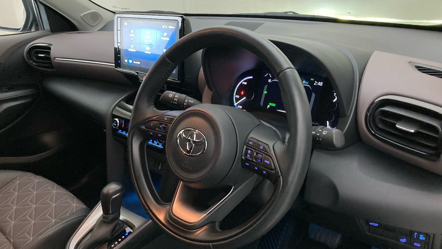 Used Toyota Yaris Cross 2023 for sale - 78149844: Photo 6