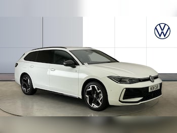 Used Volkswagen Passat 2025 for sale - 75712868: Photo