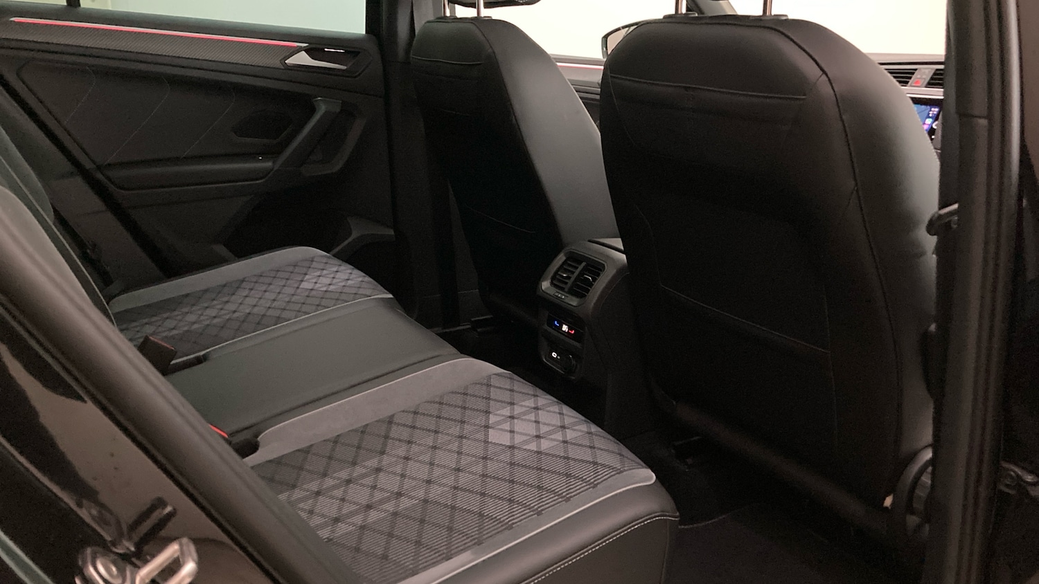 Used Volkswagen Tiguan 2022 for sale - 77113258: Photo 35