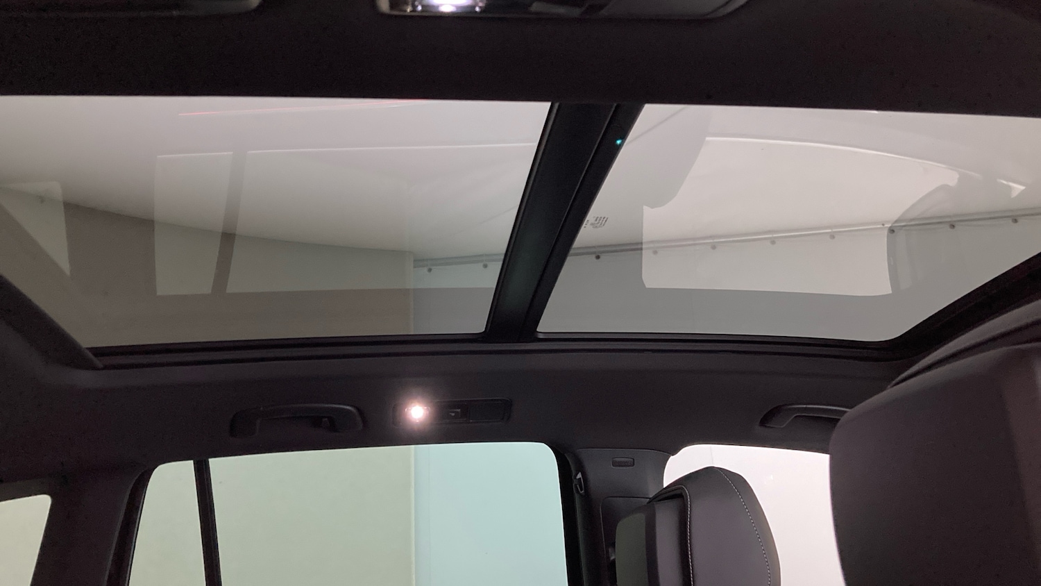 Used Volkswagen Tiguan 2022 for sale - 77113258: Photo 36