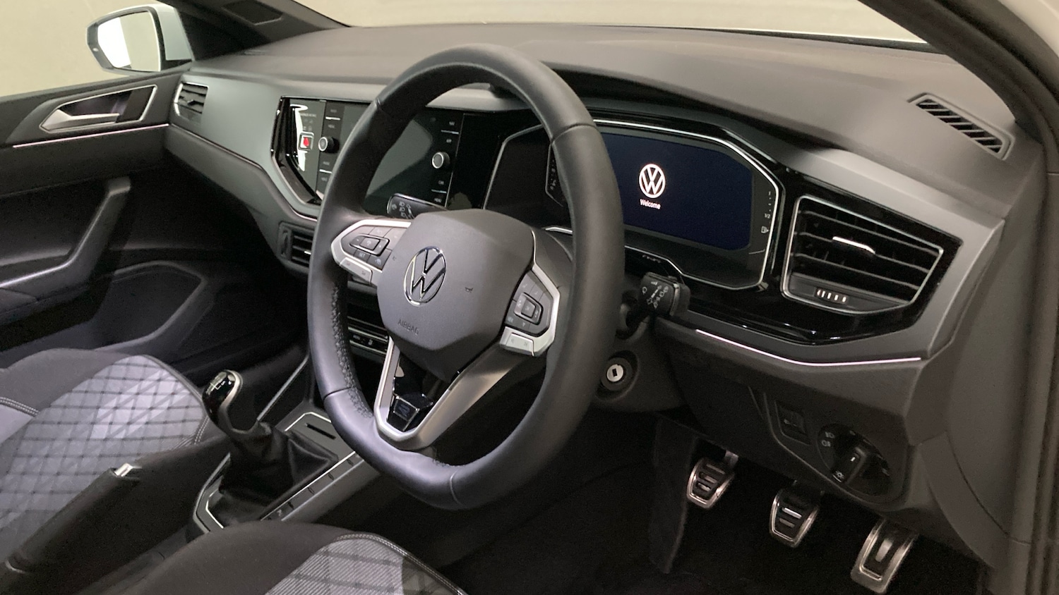 Used Volkswagen Polo 2025 for sale - 76611530: Photo 6