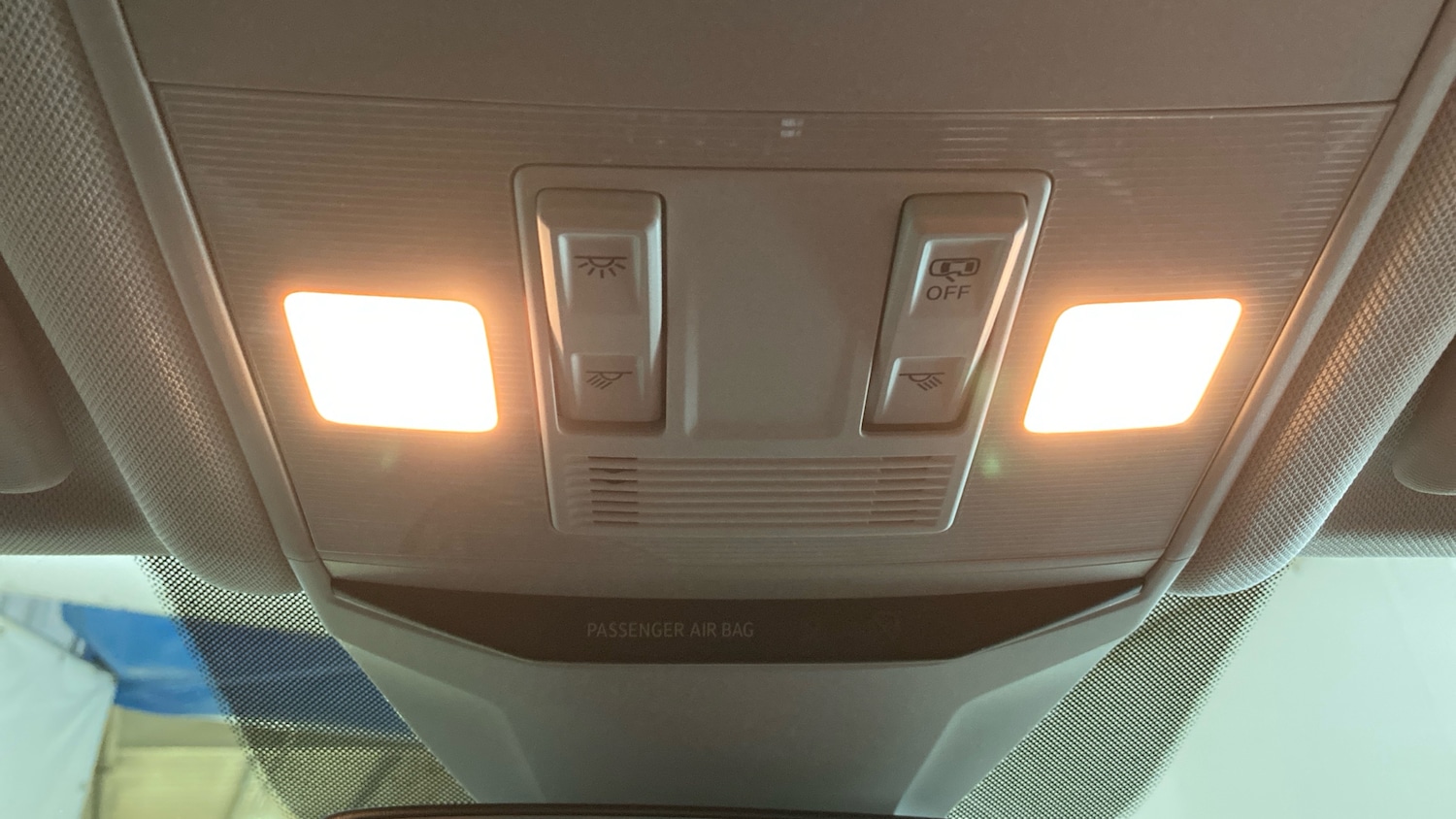 Used Volkswagen T-Roc 2023 for sale - 77691462: Photo 31