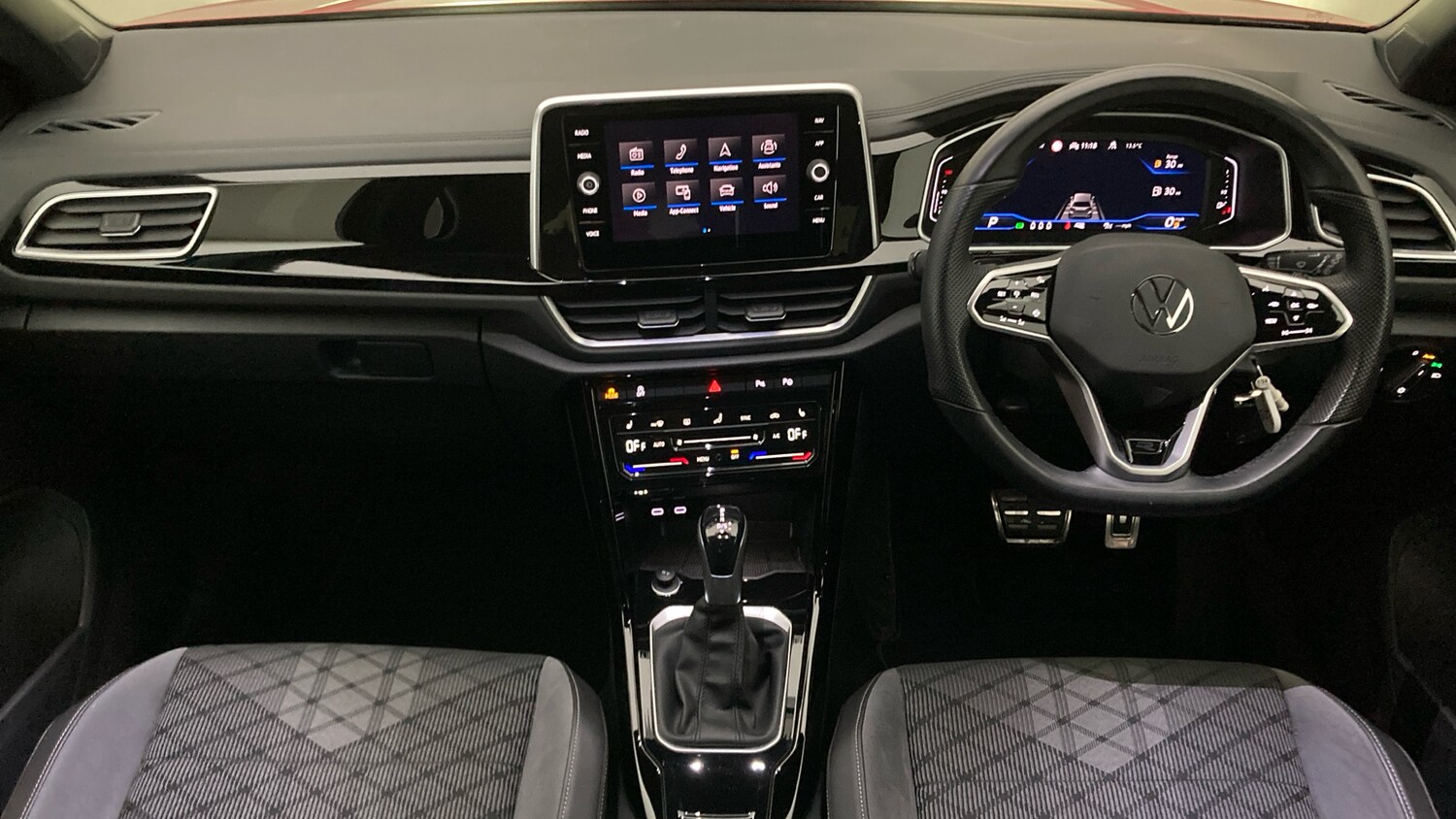 Used Volkswagen T-Roc 2023 for sale - 76127948: Photo 9