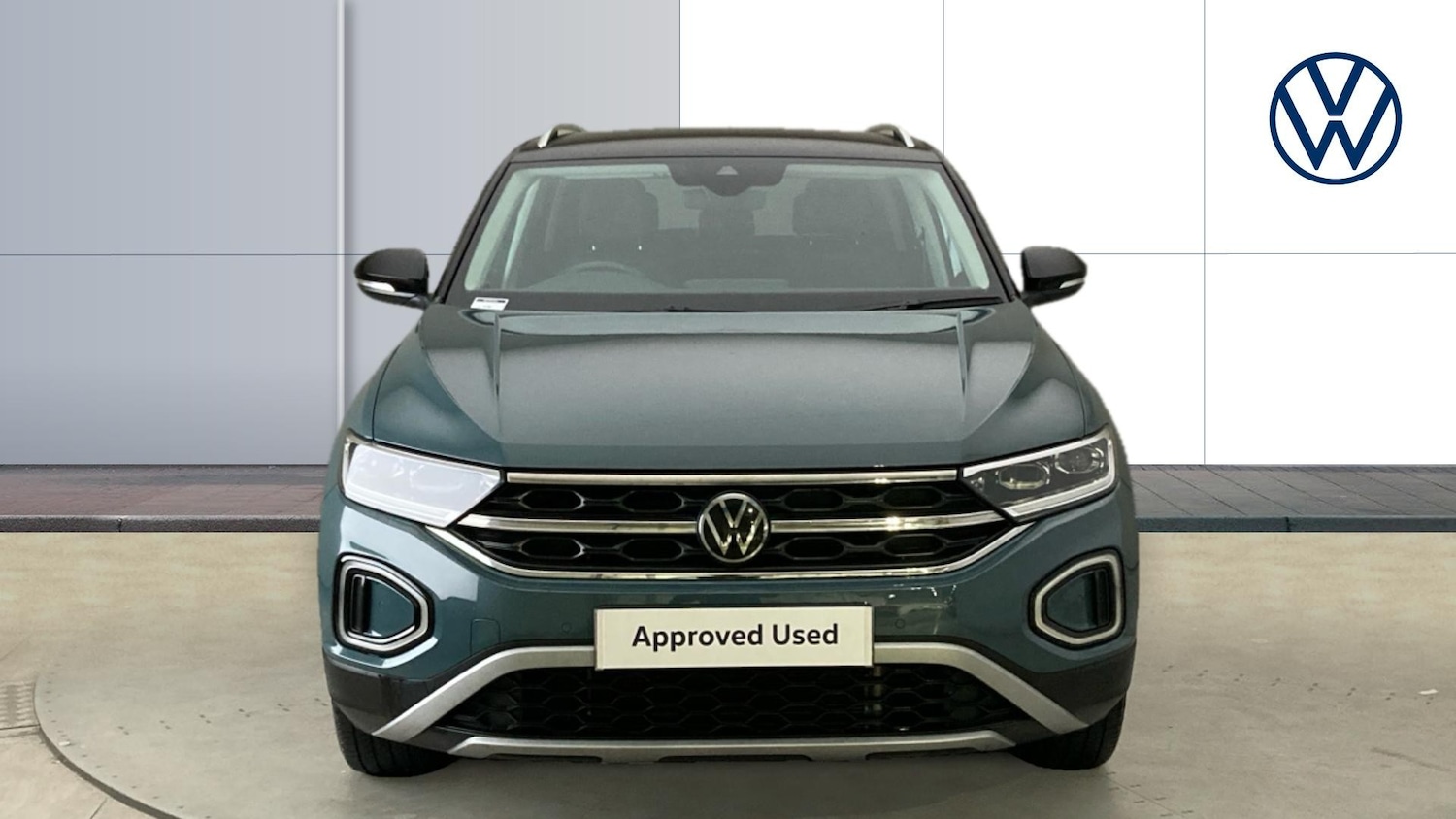 Used Volkswagen T-Roc 2023 for sale - 76779273: Photo 7