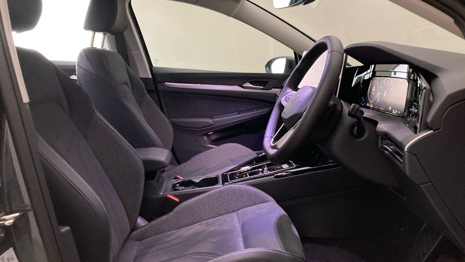 Used Volkswagen Golf 2025 for sale - 77715265: Photo 15