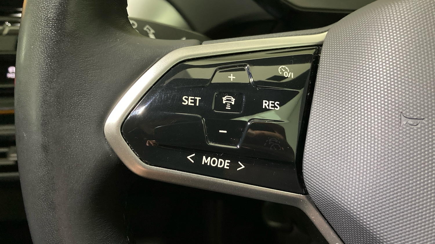 Used Volkswagen ID.4 2022 for sale - 77729717: Photo 17