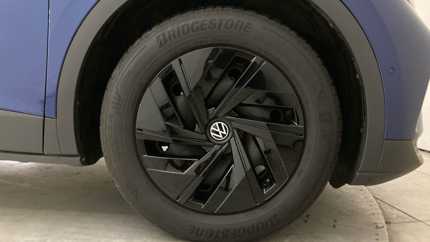 Used Volkswagen ID.4 2022 for sale - 77729717: Photo 5