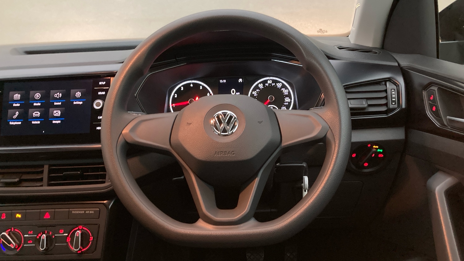 Used Volkswagen T-Cross 2020 for sale - 77432495: Photo 10