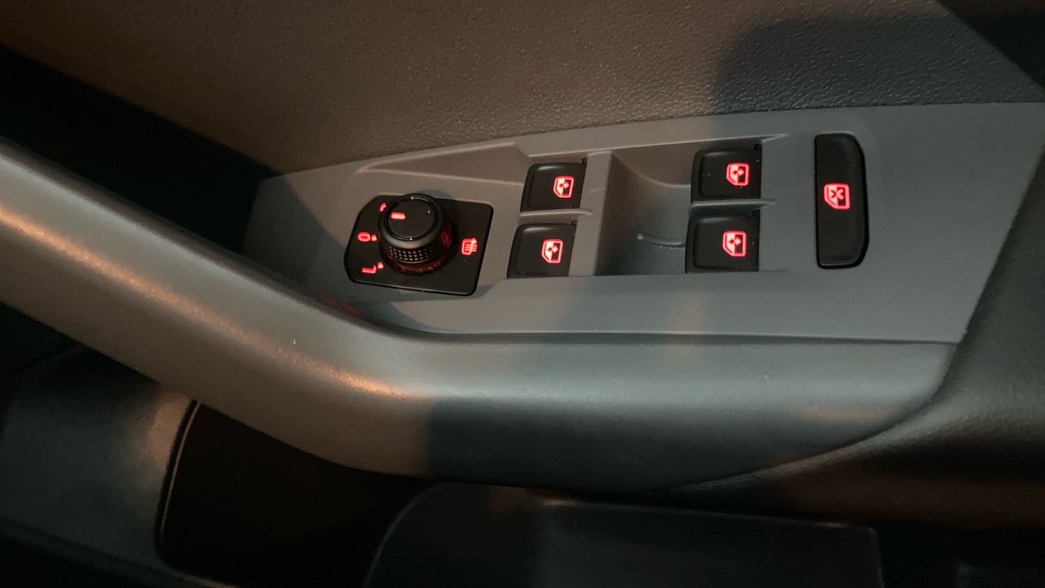 Used Volkswagen T-Cross 2020 for sale - 77432495: Photo 27