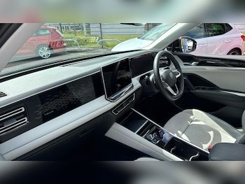 Used Volkswagen Tiguan 2024 for sale - 76427757: Photo