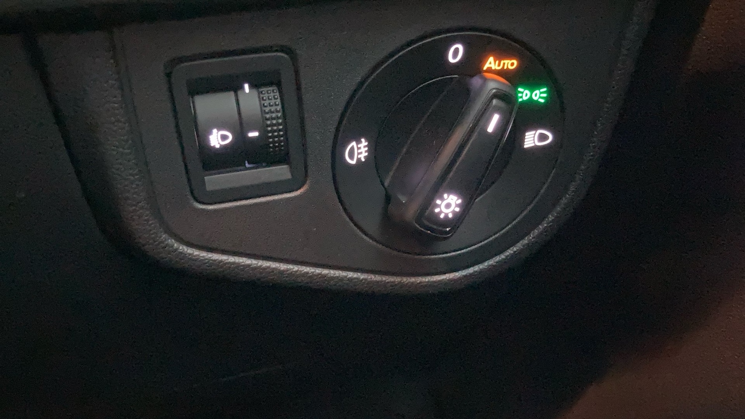 Vehicle 28