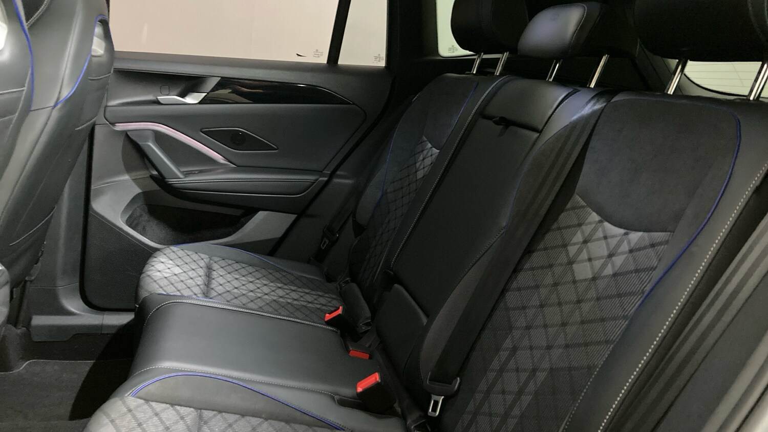 Used Volkswagen Tiguan 2025 for sale - 78197257: Photo 16