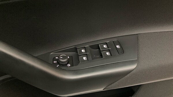 Used Volkswagen Taigo 2025 for sale - 76075742: Photo 28
