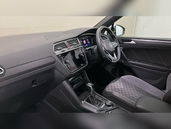 Used Volkswagen Tiguan 2020 for sale - 79479579: Photo