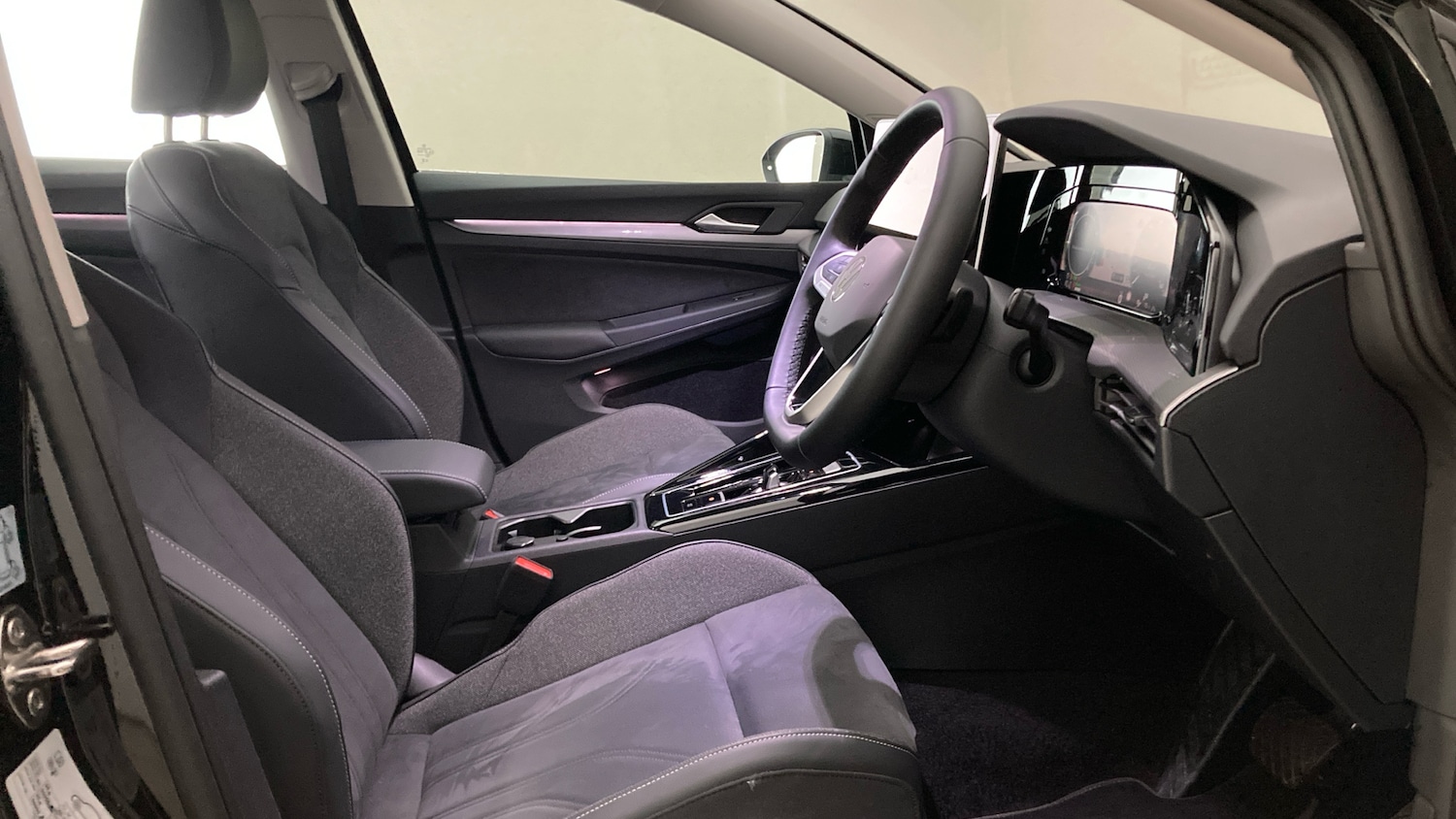 Used Volkswagen Golf 2025 for sale - 76683959: Photo 15