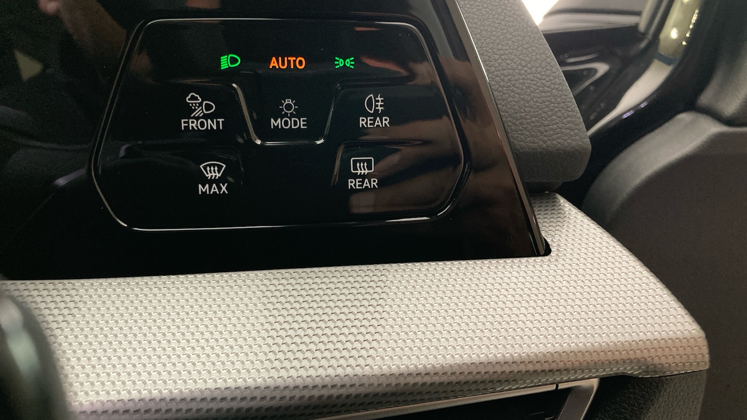 Used Volkswagen Golf 2025 for sale - 76683959: Photo 31