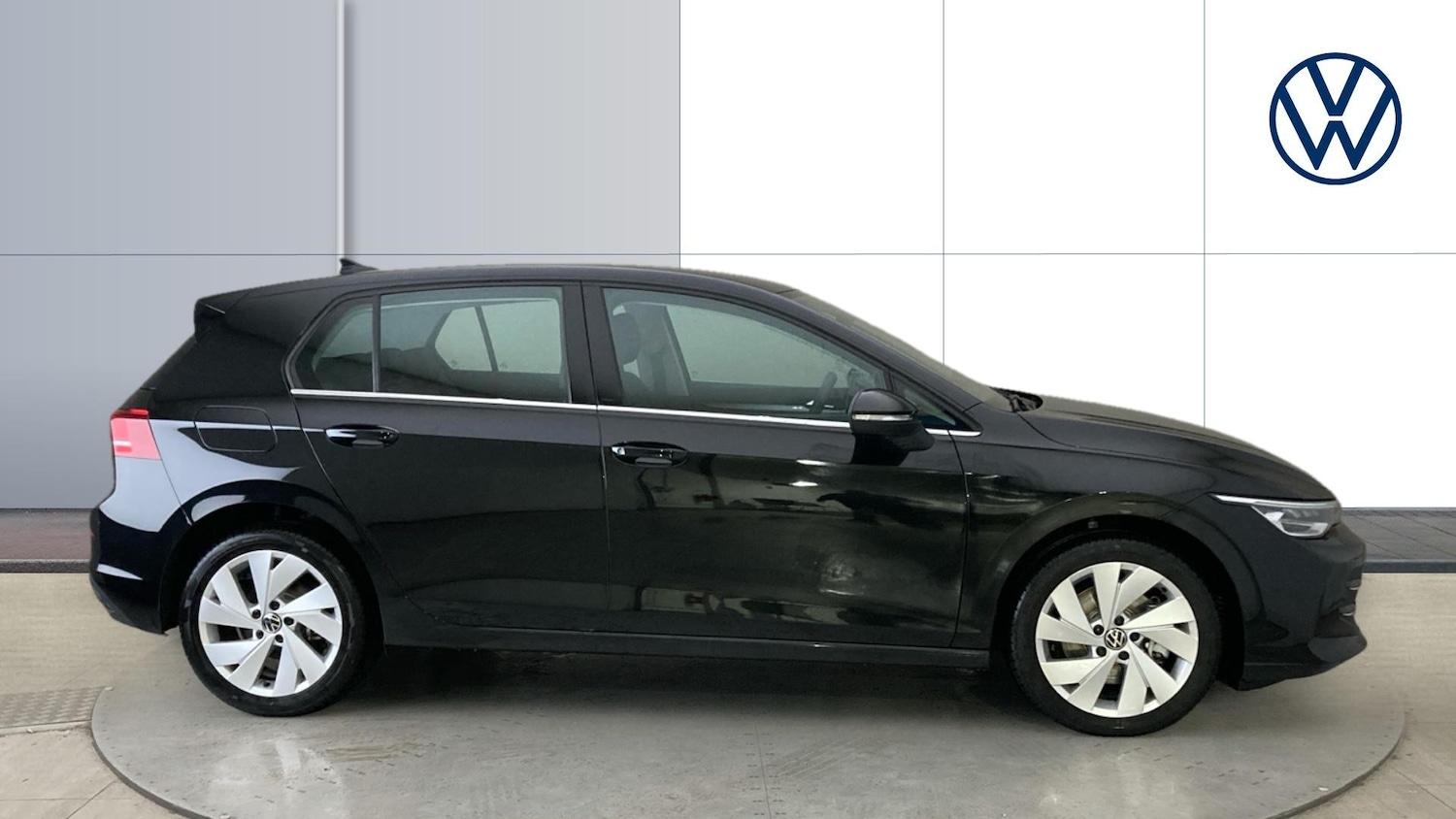 Used Volkswagen Golf 2025 for sale - 76683959: Photo 4