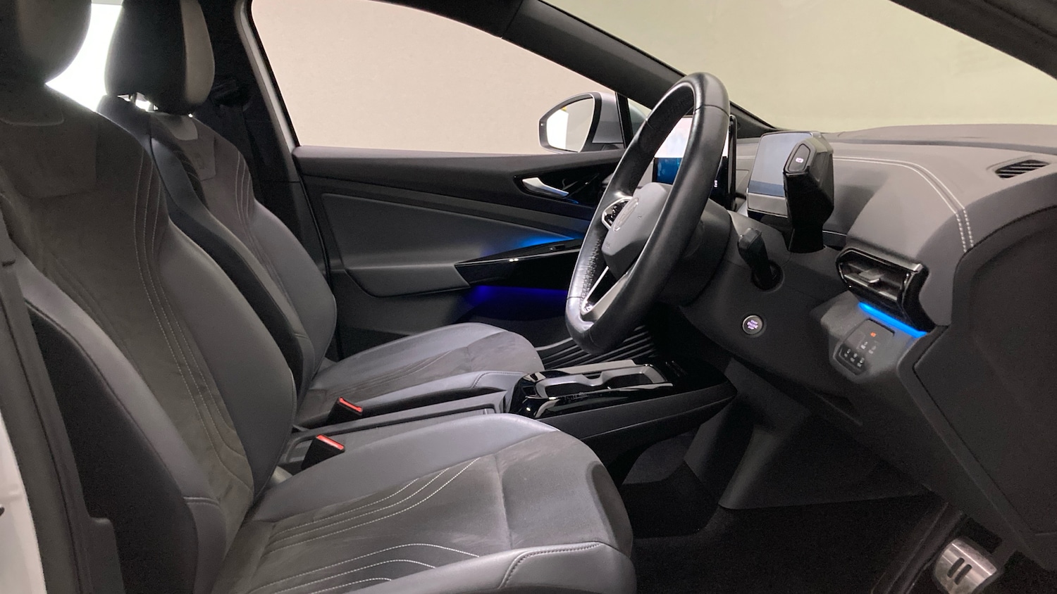 Used Volkswagen ID.4 2023 for sale - 77094362: Photo 15