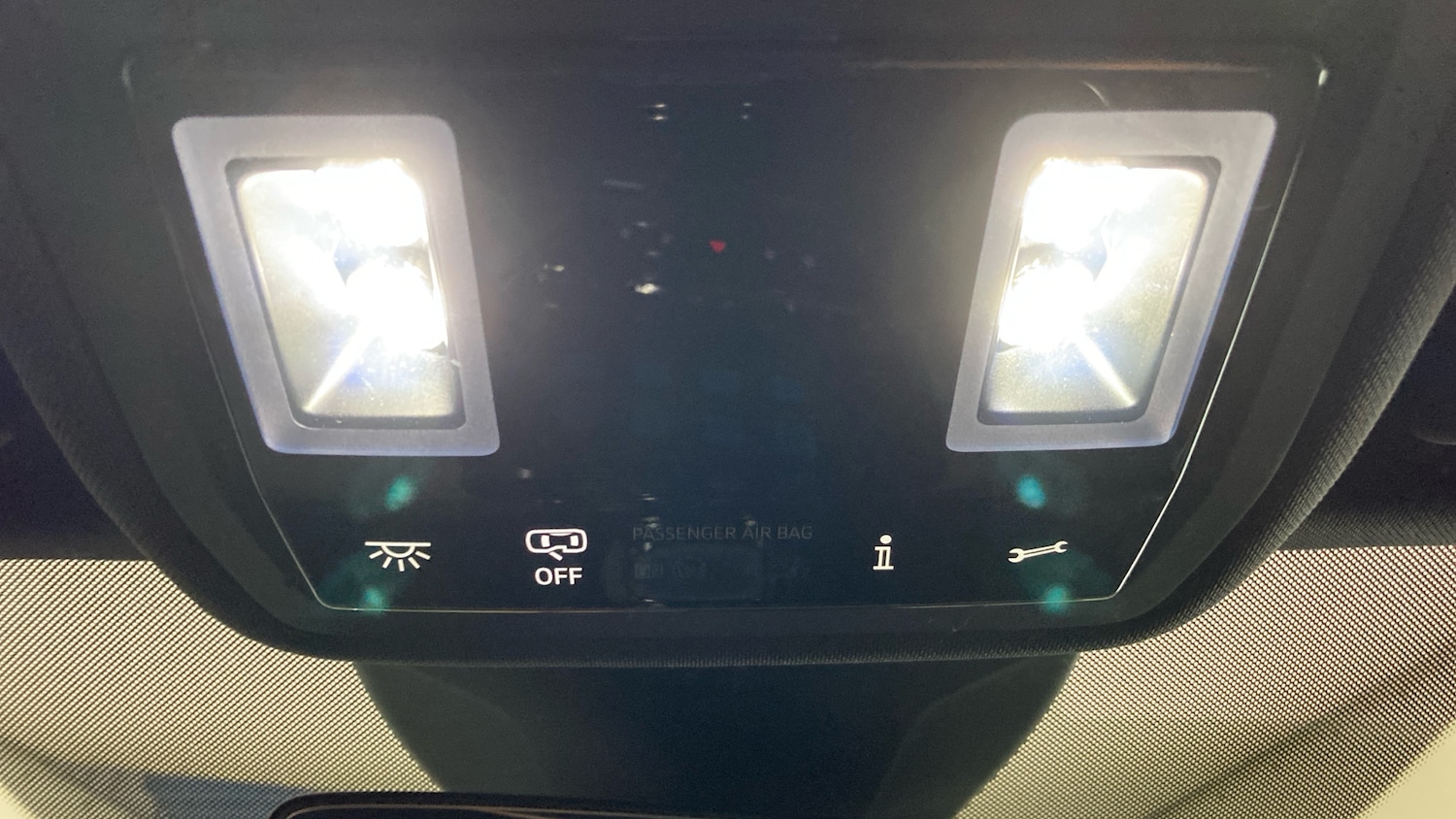 Used Volkswagen ID.4 2023 for sale - 77094362: Photo 32