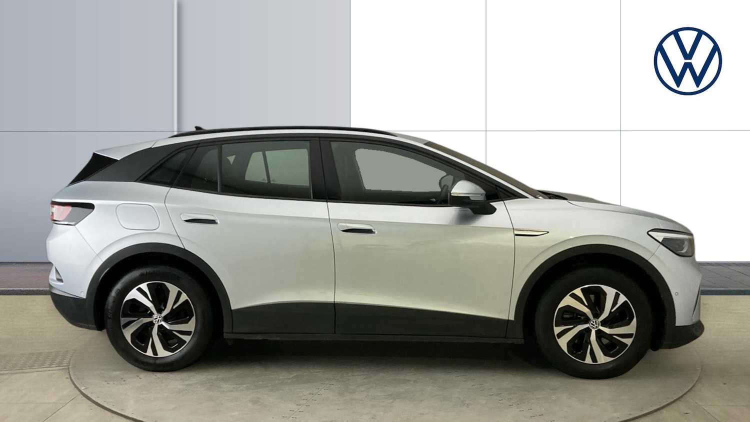 Used Volkswagen ID.4 2023 for sale - 77094362: Photo 4