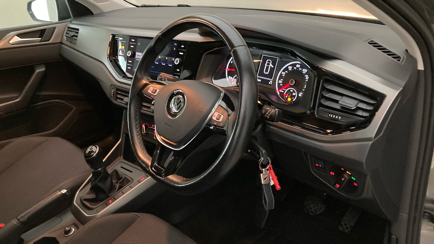 Used Volkswagen Polo 2020 for sale - 76907665: Photo 6