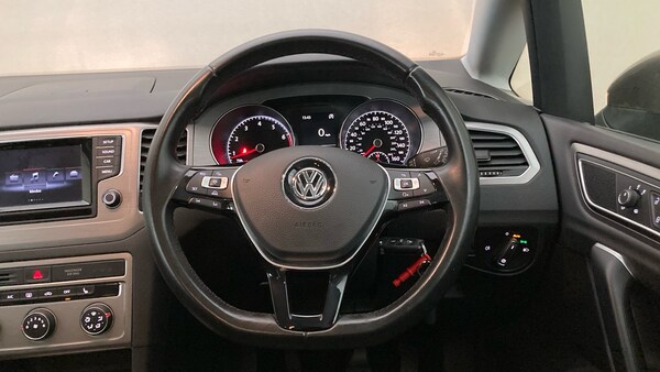 Used Volkswagen Golf SV 2015 for sale - 75651860: Photo 10