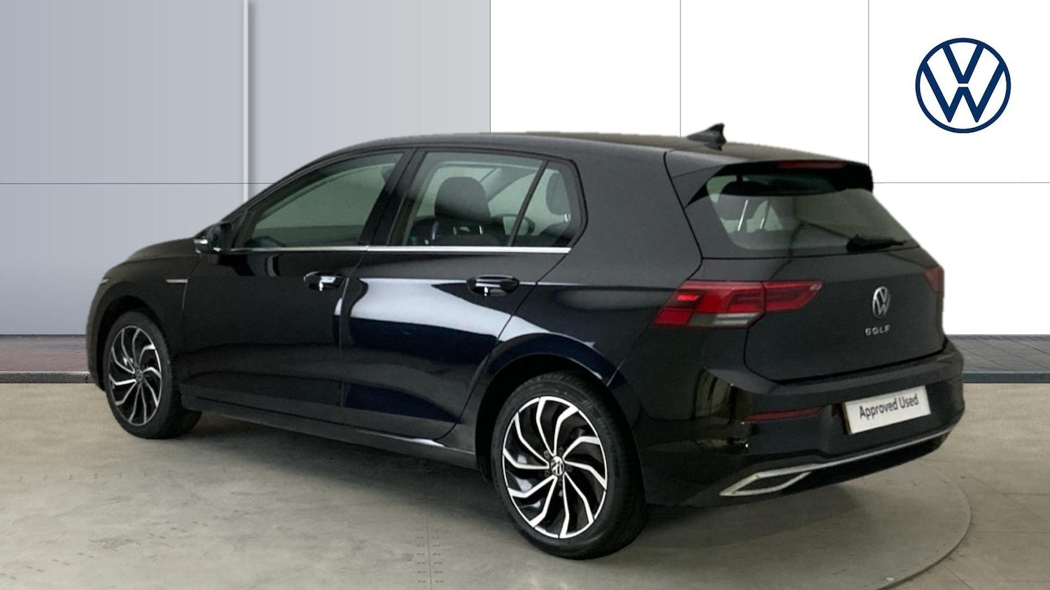 Used Volkswagen Golf 2023 for sale - 76627769: Photo 3