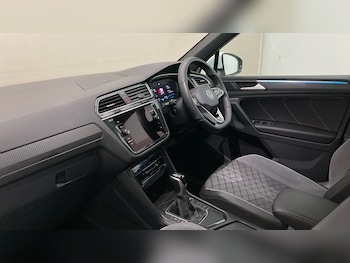 Used Volkswagen Tiguan 2024 for sale - 79137564: Photo