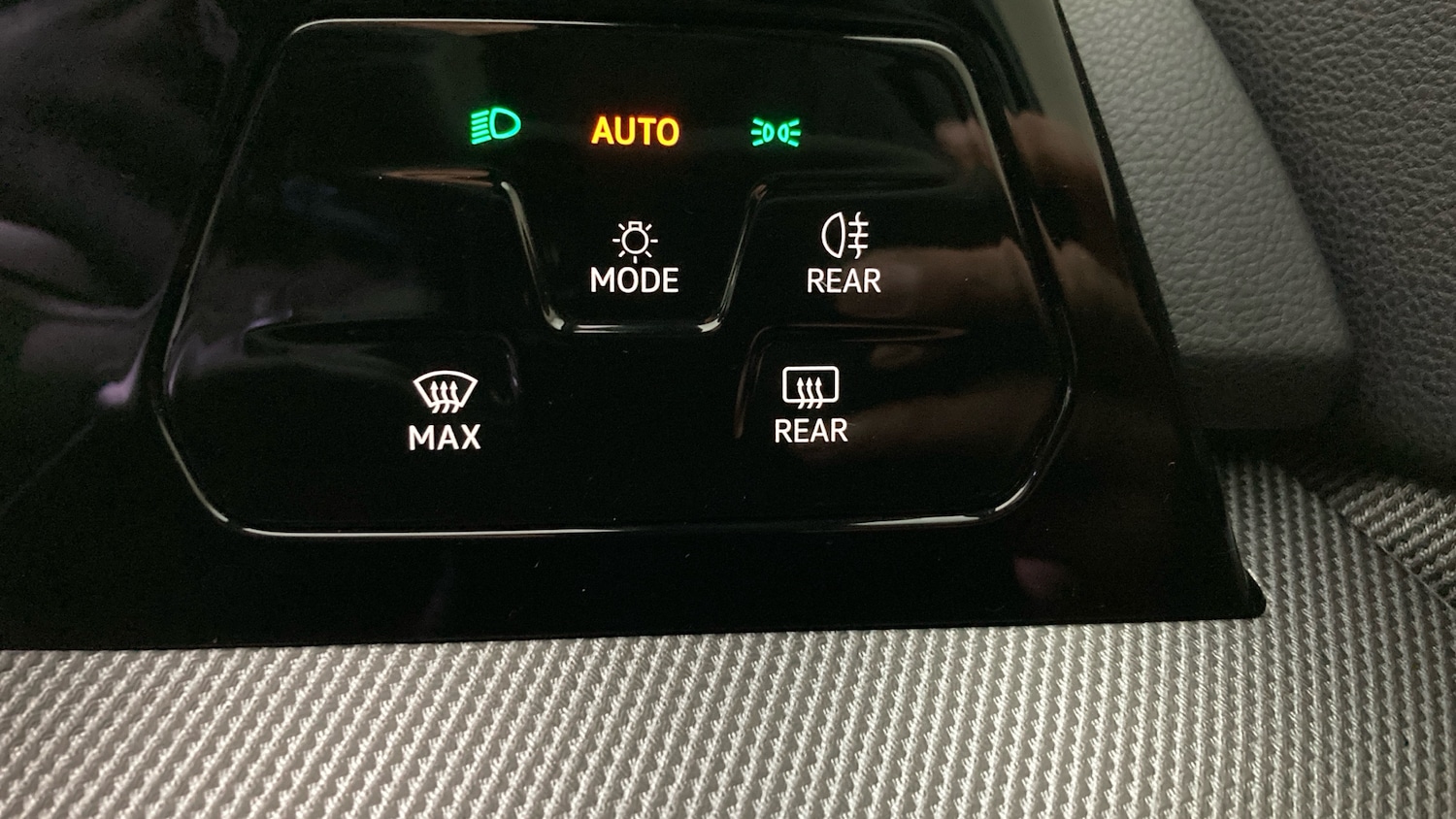 Used Volkswagen Golf 2025 for sale - 77935147: Photo 29