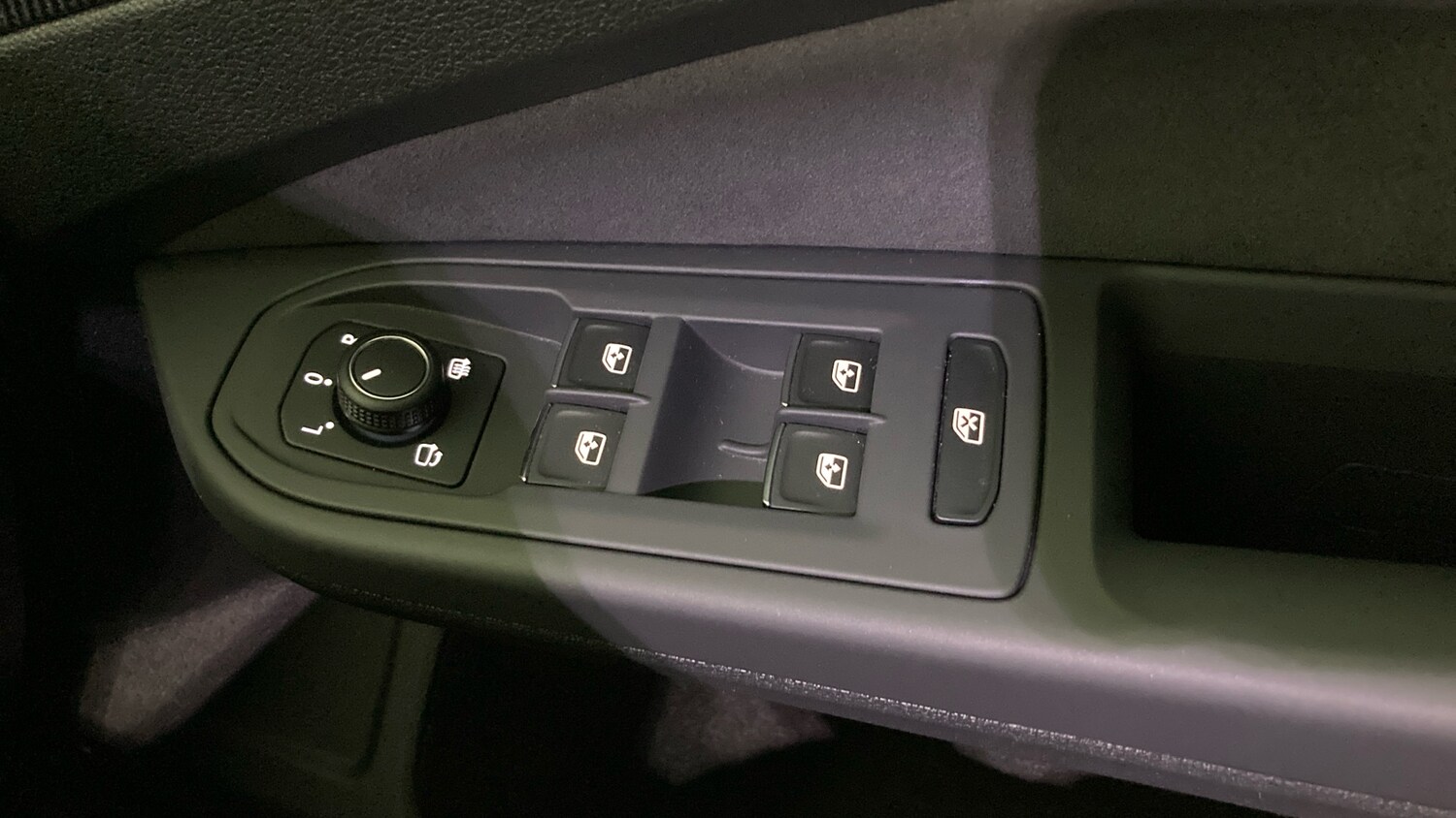 Used Volkswagen Golf 2025 for sale - 77935147: Photo 31